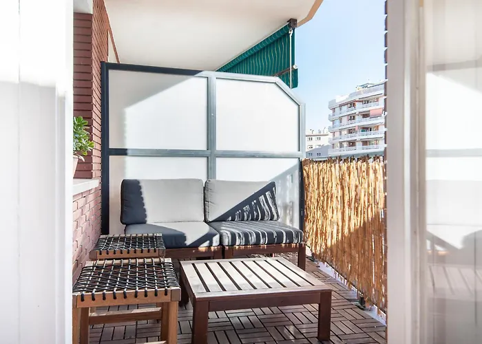 Comfortable For Groups Next To Sagrada Familia, 바르셀로나