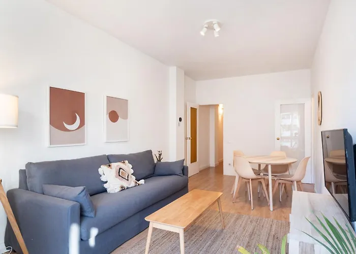 Comfortable For Groups Next To Sagrada Familia, * 바르셀로나