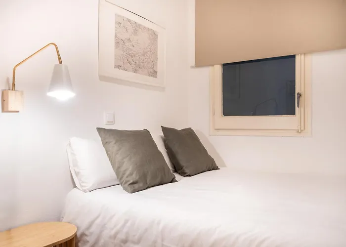 Comfortable For Groups Next To Sagrada Familia, 바르셀로나