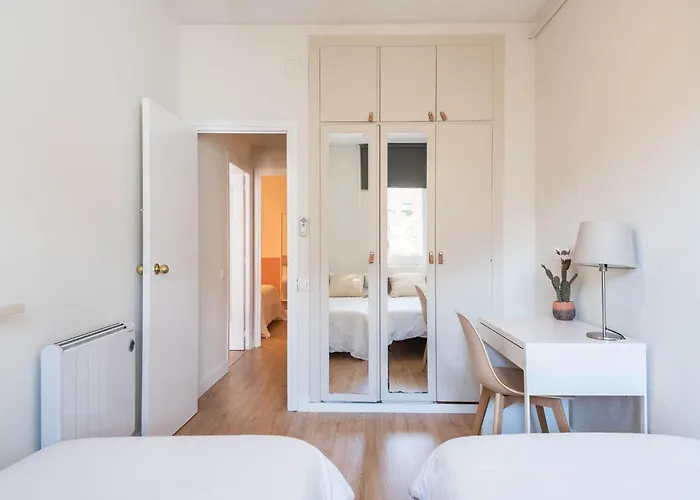 Comfortable For Groups Next To Sagrada Familia, * 바르셀로나