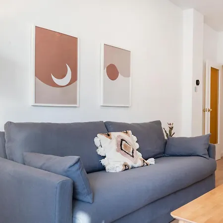 Apartament Comfortable For Groups Next To Sagrada Familia, *