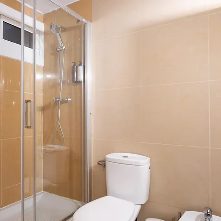Comfortable For Groups Next To Sagrada Familia, Apartament Barcelona