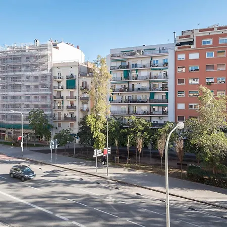 Comfortable For Groups Next To Sagrada Familia, *