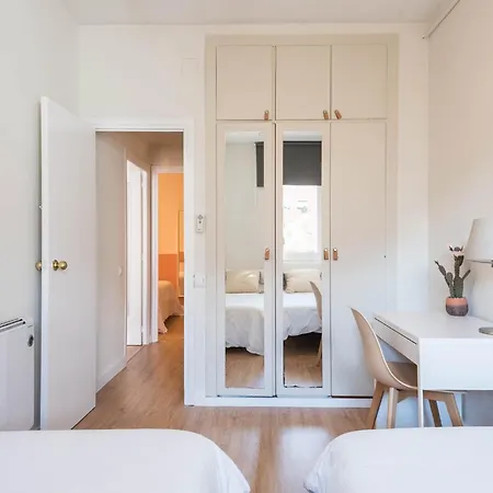 Comfortable For Groups Next To Sagrada Familia, * Barcelona